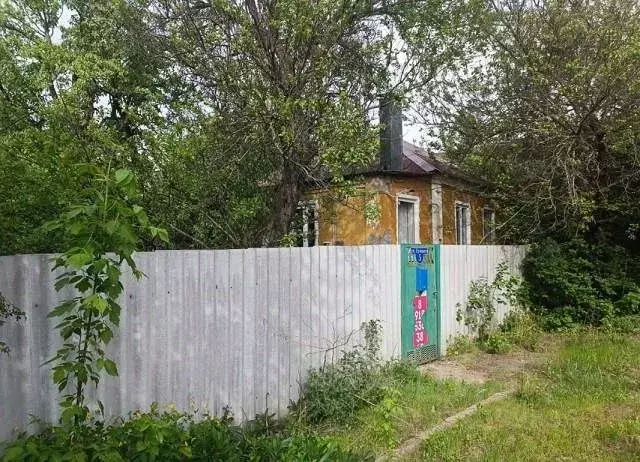 Дом в Ростовская область, Каменск-Шахтинский ул. Урицкого, 5 (76 м) - Фото 0