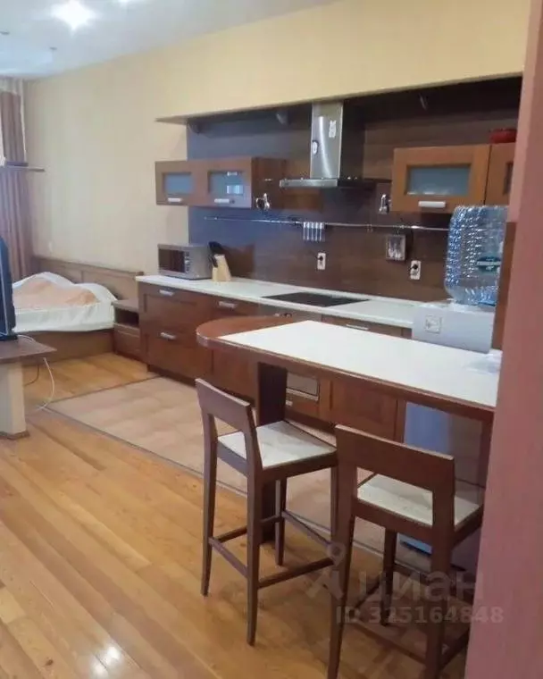 Студия Белгородская область, Белгород Свято-Троицкий бул., 11 (64.4 м) - Фото 1