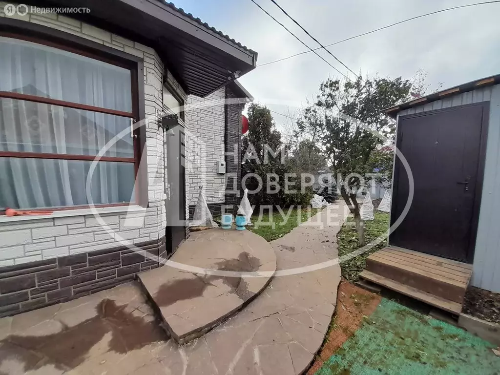 3-комнатная квартира: Чернушка, переулок Трактористов, 8 (87.2 м) - Фото 1