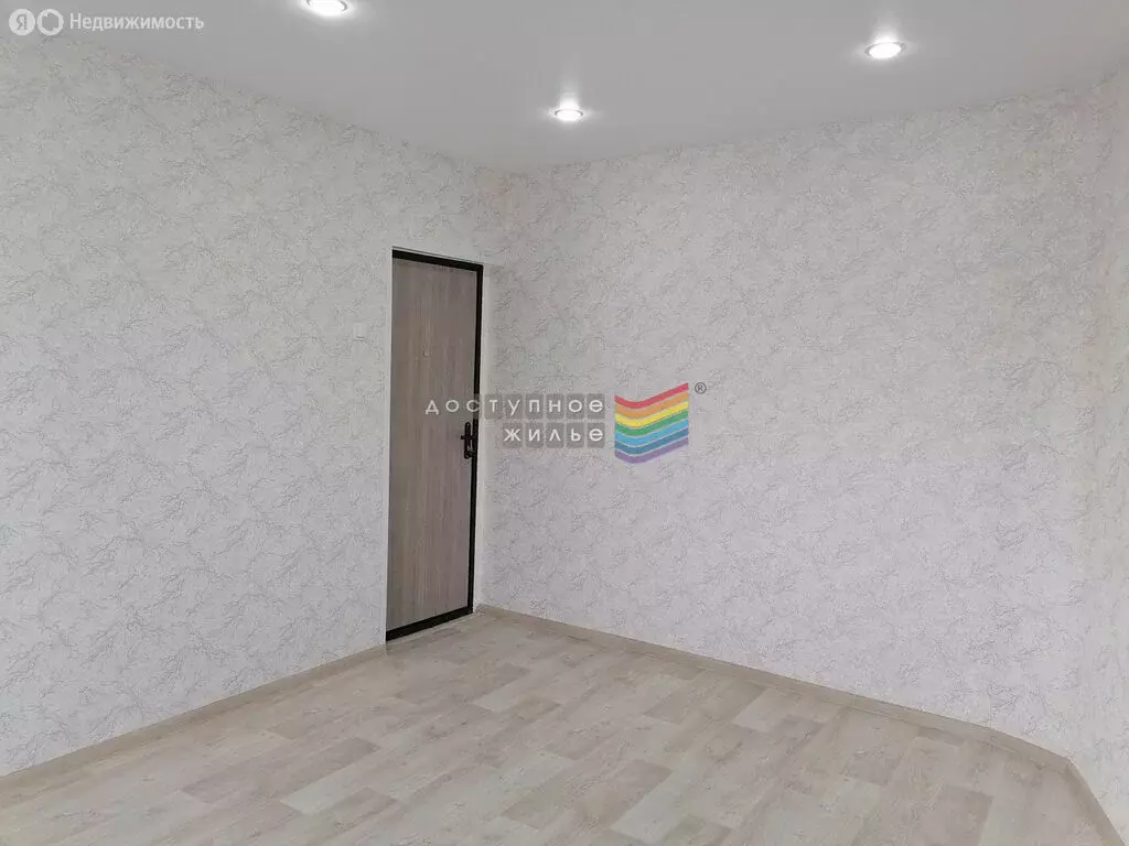 1к в 5-комнатной квартире (15 м) - Фото 1