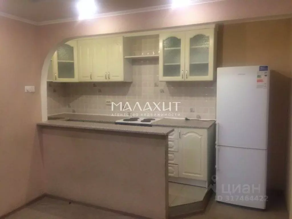 3-к кв. Самарская область, Самара Владимирская ул., 44 (56.7 м) - Фото 0