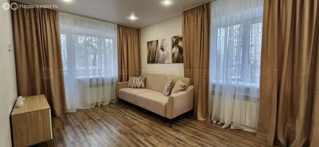 1-комнатная квартира: Казань, улица Новаторов, 10 (31.5 м) - Фото 0