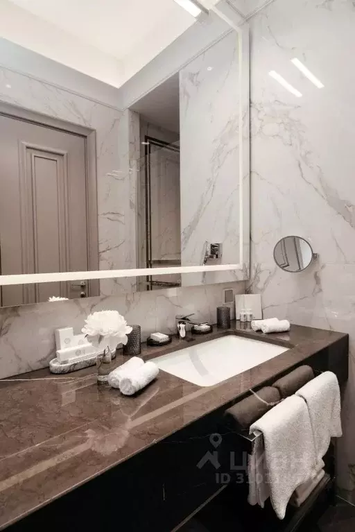 Комната Санкт-Петербург Итальянская ул., 8 (41.0 м) - Фото 1