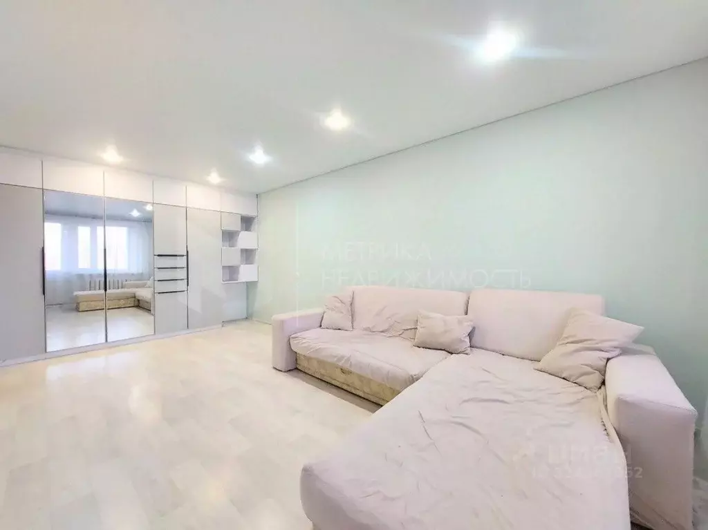 2-к кв. Тюменская область, Тюмень ул. Монтажников, 16 (53.8 м) - Фото 1