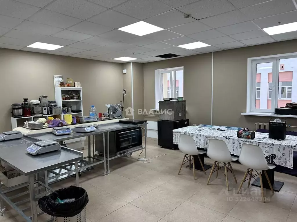 Помещение свободного назначения в Коми, Сыктывкар ул. Ленина, 74 (38 ... - Фото 1