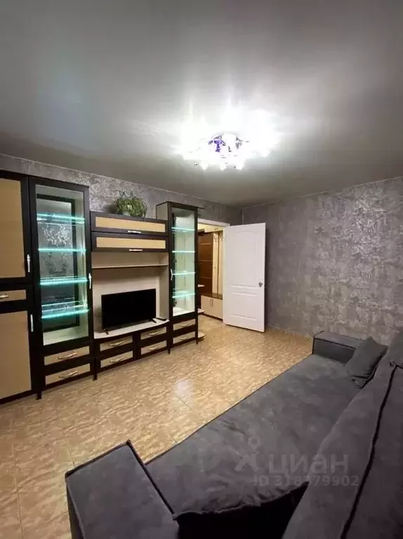 2-к кв. Татарстан, Казань ул. Восстания, 123а (44.0 м) - Фото 0