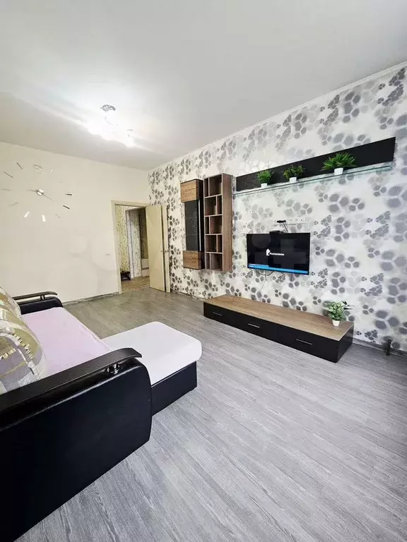 1-к. квартира, 41 м, 2/9 эт. - Фото 0