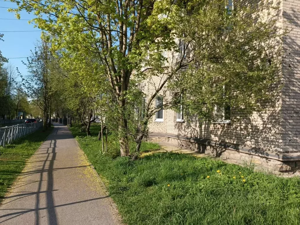 2-к кв. Ленинградская область, Кировск ул. Горького, 14 (48.5 м) - Фото 2