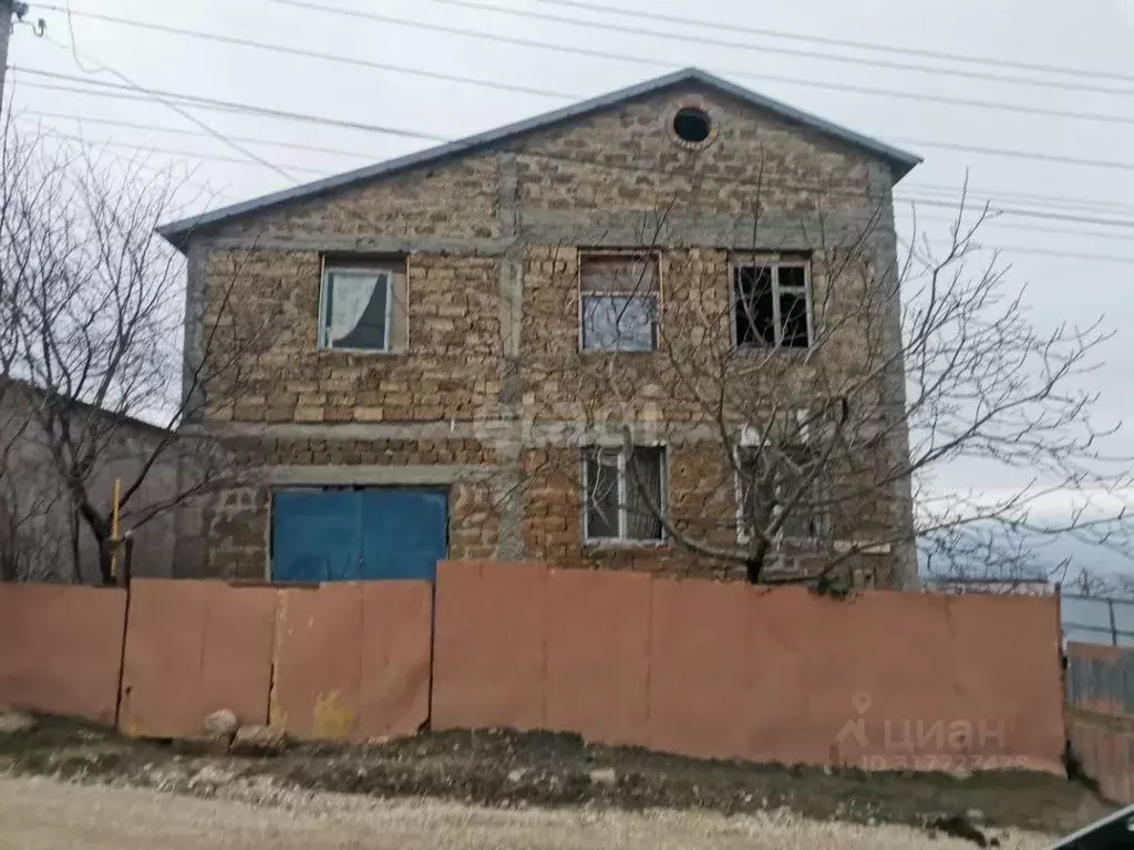 Дом в Крым, Алушта муниципальный округ, с. Верхняя Кутузовка ул. ... - Фото 1