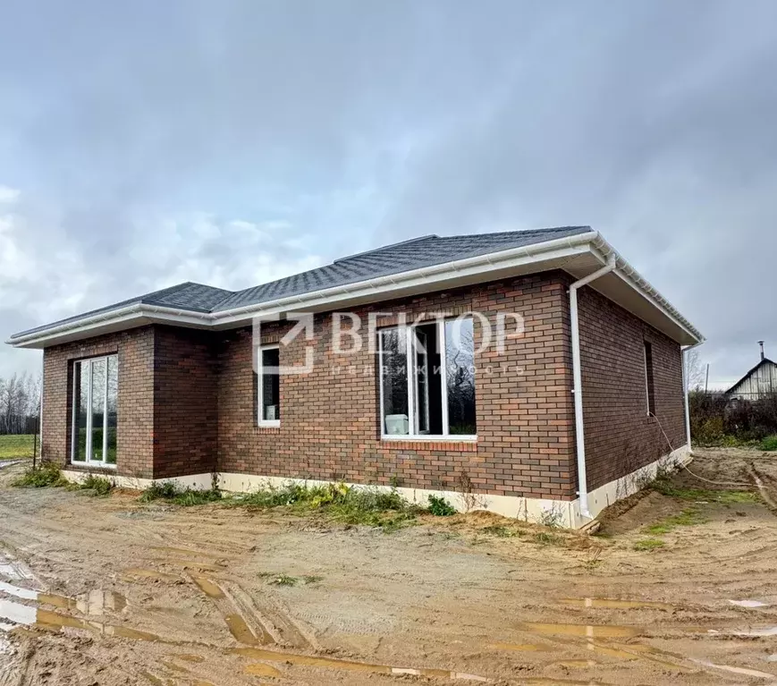 Дом в Костромская область, Костромской район, Караваевское с/пос, д. ... - Фото 1