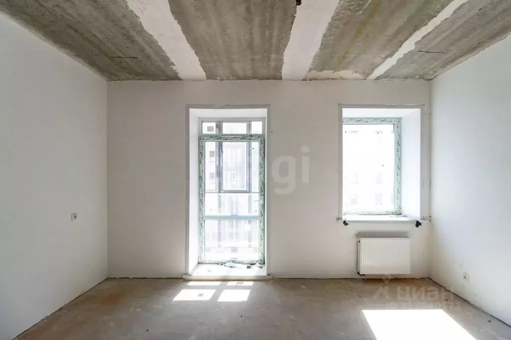 2-к кв. Красноярский край, Красноярск ул. Петра Ломако, 10 (47.6 м) - Фото 0