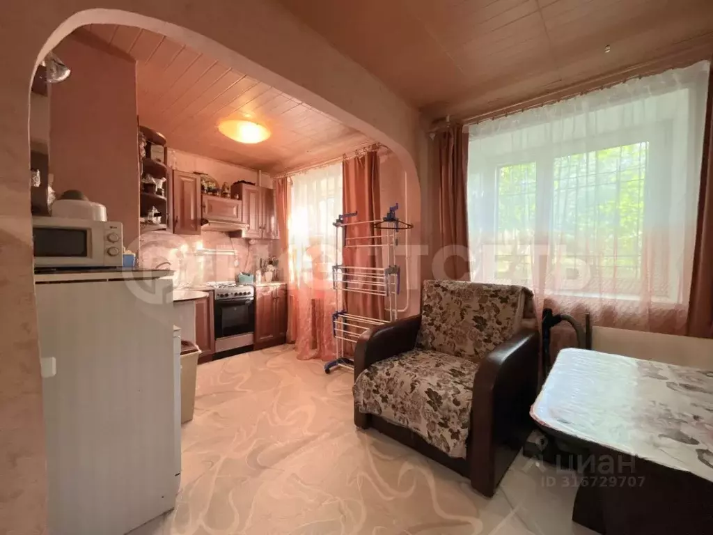 3-к кв. Мурманская область, Мурманск ул. Александрова, 24к1 (60.0 м) - Фото 1
