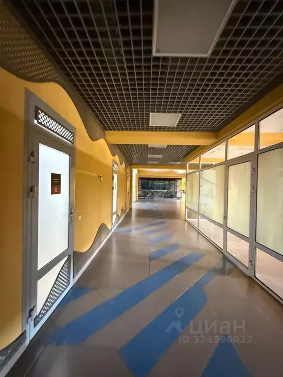 Помещение свободного назначения в Татарстан, Казань Магистральная ул., ... - Фото 2