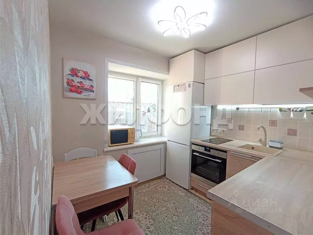 2-к кв. Новосибирская область, Новосибирск ул. Богдана Хмельницкого, 5 ... - Фото 1