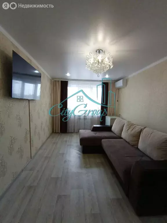 2-комнатная квартира: Орск, микрорайон Новый город, улица Комарова, 26 ... - Фото 1