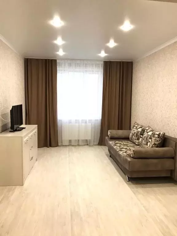1-к кв. Татарстан, Казань ул. Аделя Кутуя, 110Дк2 (35.0 м) - Фото 0