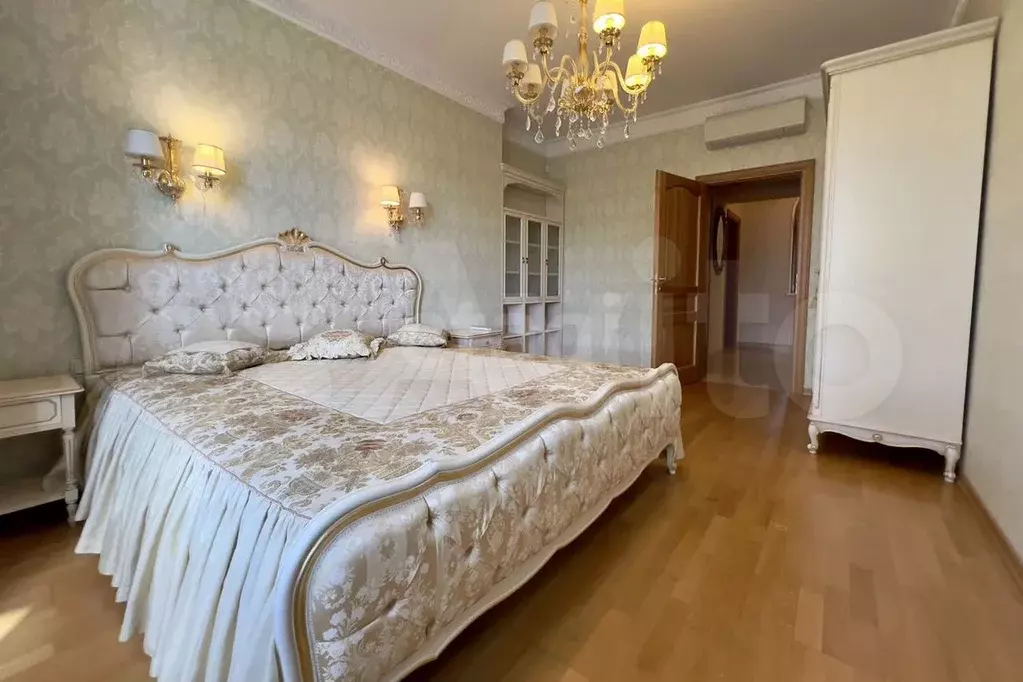 3-к. квартира, 109,9 м, 5/7 эт. - Фото 0