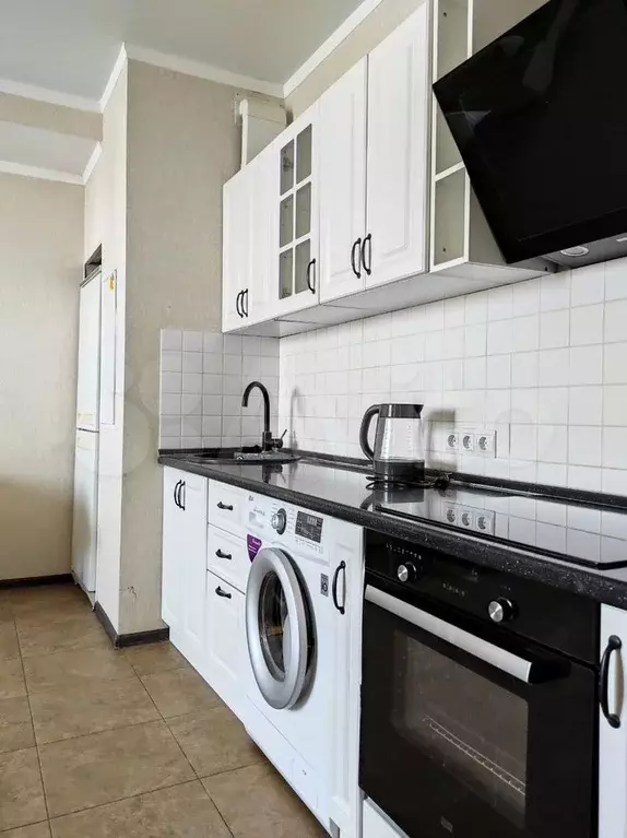 1-к. квартира, 40 м, 8/21 эт. - Фото 0
