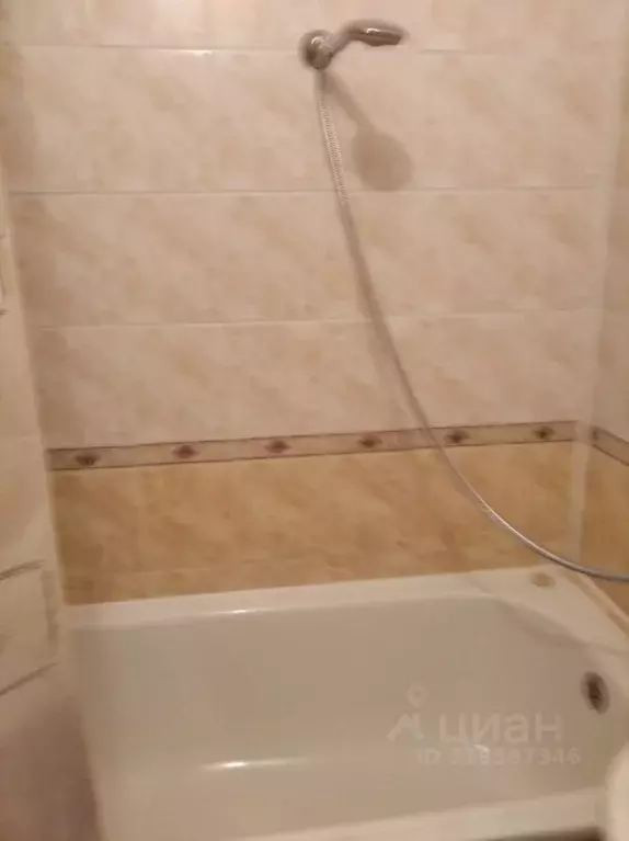 2-к кв. Башкортостан, Уфа ул. Юрия Гагарина, 51 (48.0 м) - Фото 1