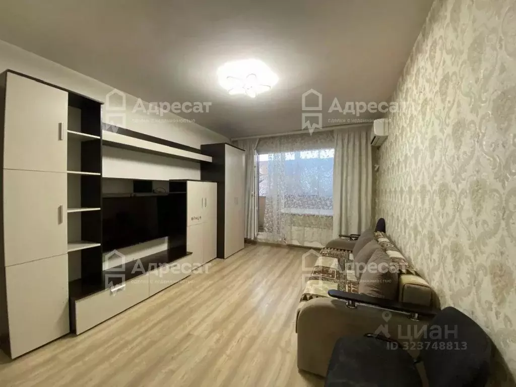 2-к кв. Волгоградская область, Волгоград ул. Маршала Воронова, 12 ... - Фото 1