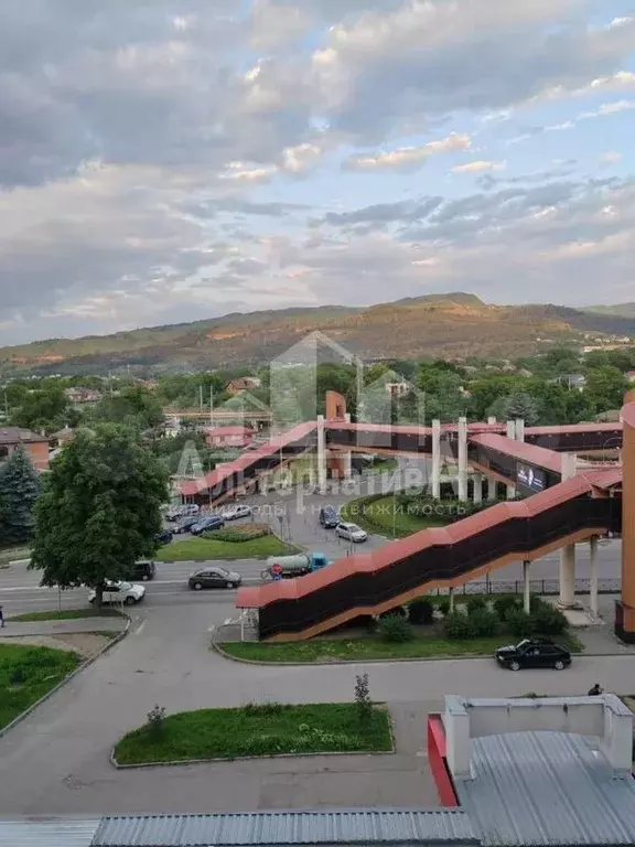 1-к. квартира, 38 м, 6/9 эт. - Фото 0