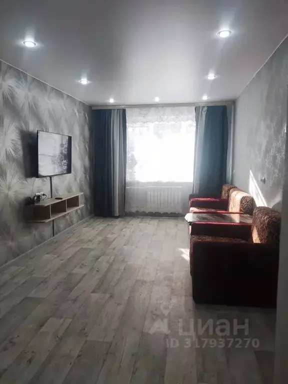 2-к кв. Владимирская область, Кольчугино ул. Добровольского, 3 (48.0 ... - Фото 0