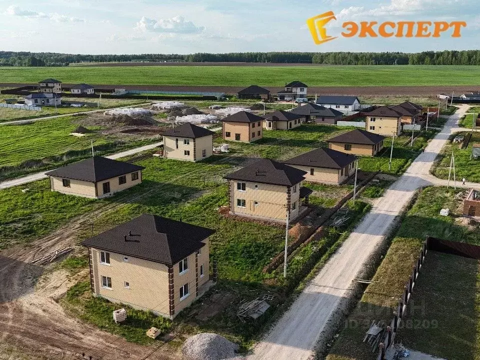 Дом в Калужская область, Боровский район, Кривское с/пос, д. Вашутино  ... - Фото 1