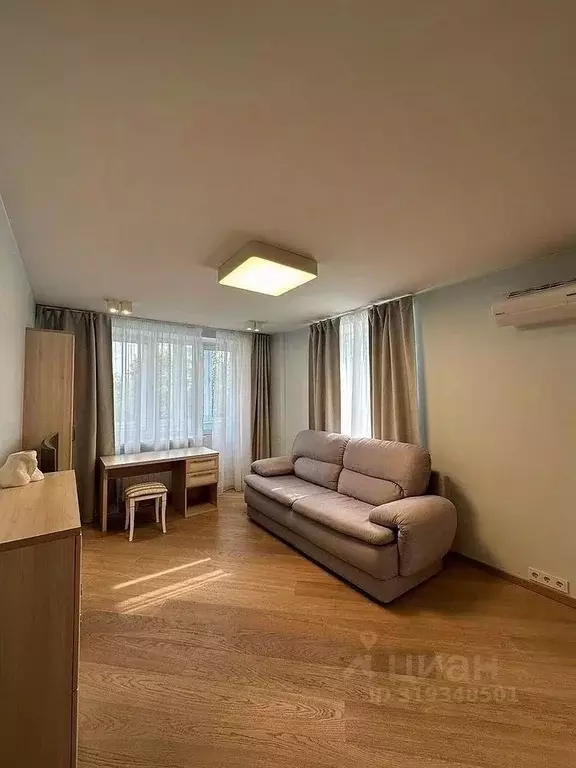 2-к кв. Москва ул. Усачева, 38 (50.0 м) - Фото 0