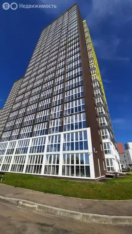 4-комнатная квартира: Уфа, улица Ахметова, 152 (93.5 м) - Фото 1