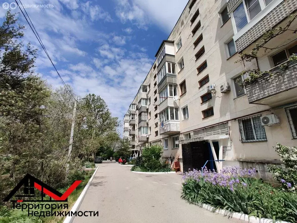 3-комнатная квартира: Севастополь, улица Генерала Жидилова, 32 (67 м) - Фото 1