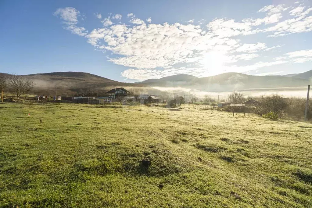 Участок в Севастополь с. Россошанка, ул. Байдарская, 17А (10.0 сот.) - Фото 1