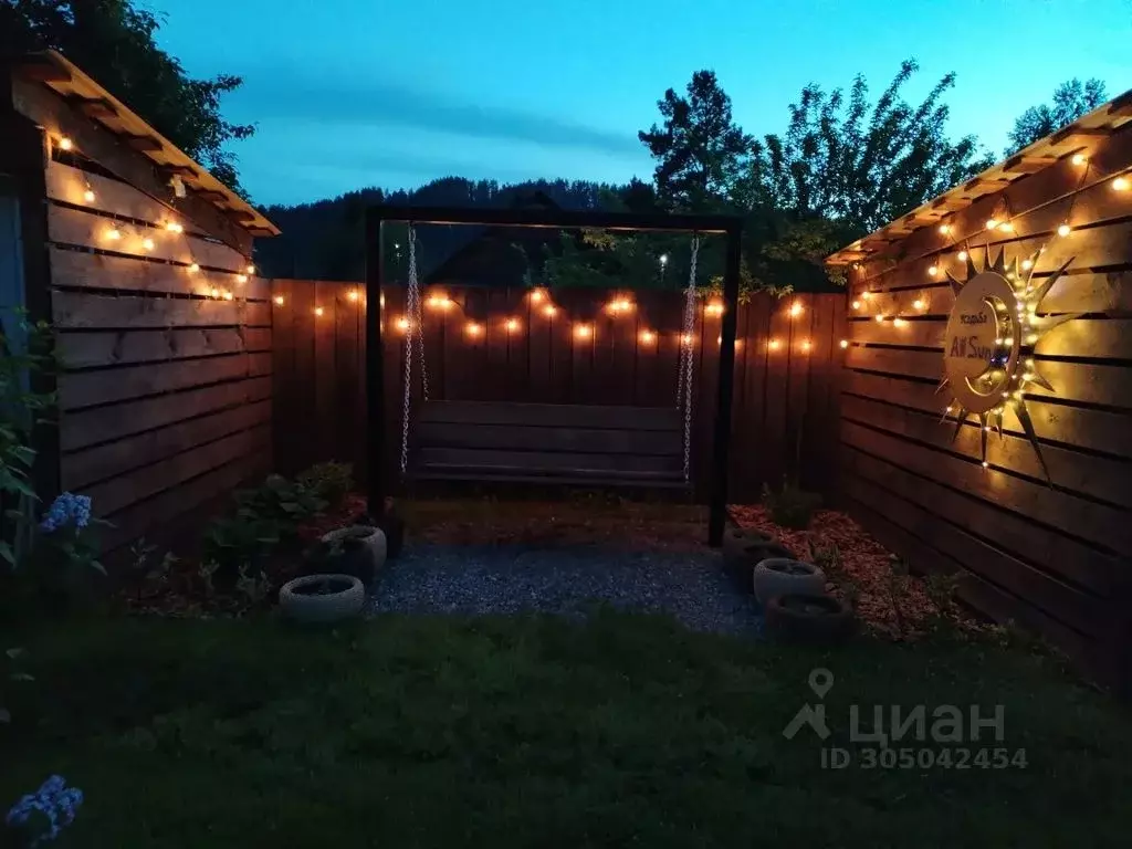 Дом в Алтай, Майминский район, с. Кызыл-Озек ул. Горького, 8 (24 м) - Фото 1