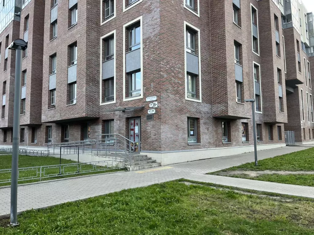Торговая площадь в Санкт-Петербург Петергофское ш., 84к19 (85 м) - Фото 0