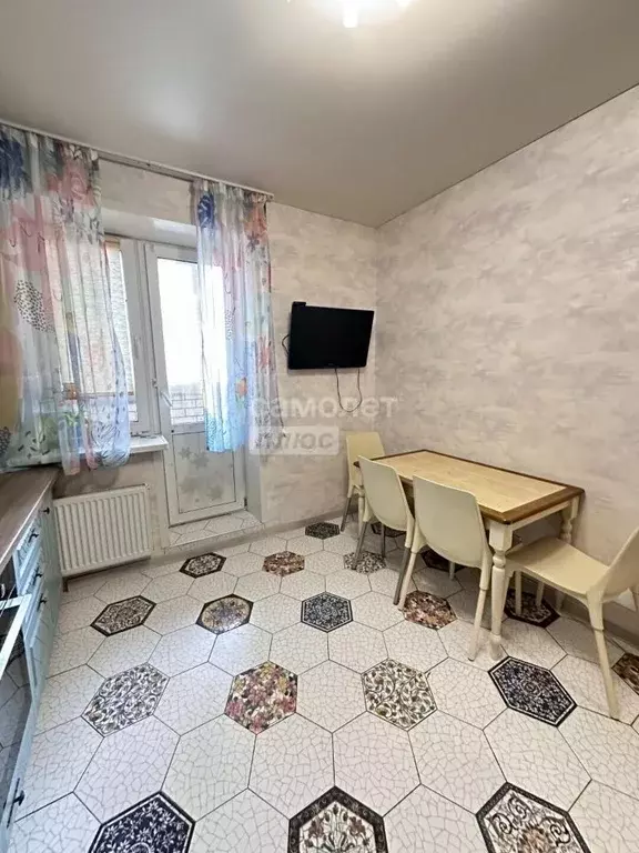 2-к кв. Московская область, Дмитров Имени В.Н. Махалина мкр, 37 (55.5 ... - Фото 2