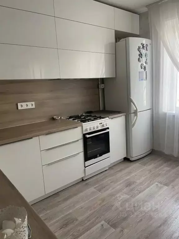 3-к кв. Омская область, Омск ул. Дмитриева, 13/6 (68.6 м) - Фото 2