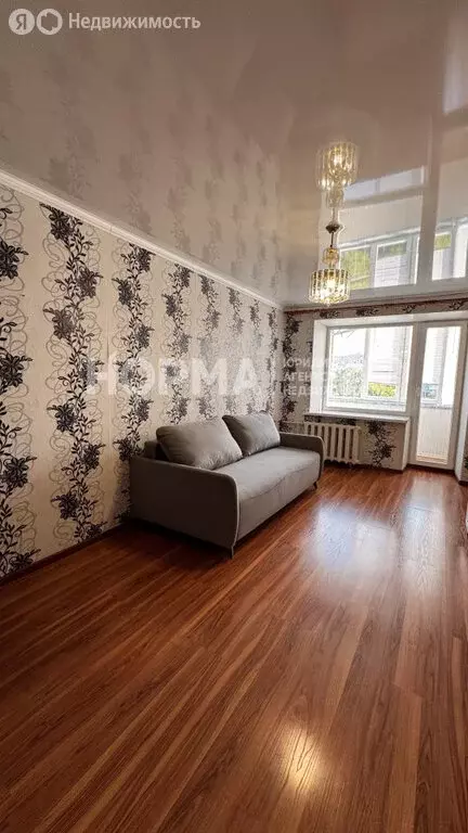 2-комнатная квартира: Октябрьский, 35-й микрорайон, 20 (44.2 м) - Фото 2