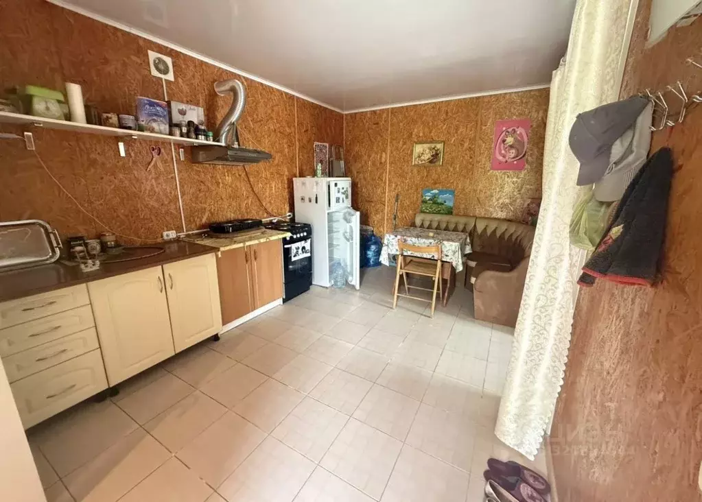 Дом в Крым, Ленинский район, Щелкино городское поселение, Энергетик-2 ... - Фото 0