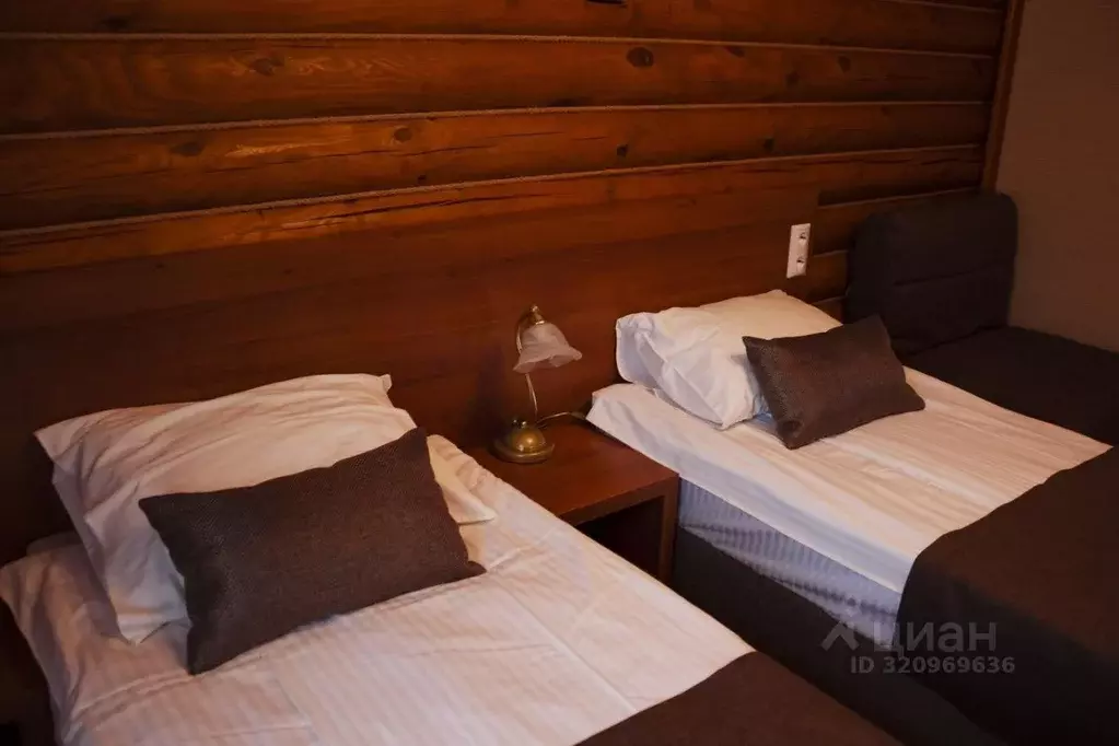 Комната Псковская область, Псков Детская ул., 1Б (17.0 м) - Фото 2