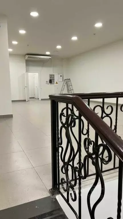 Помещение свободного назначения в Москва Мичуринский просп., 7К1 (129 ... - Фото 2