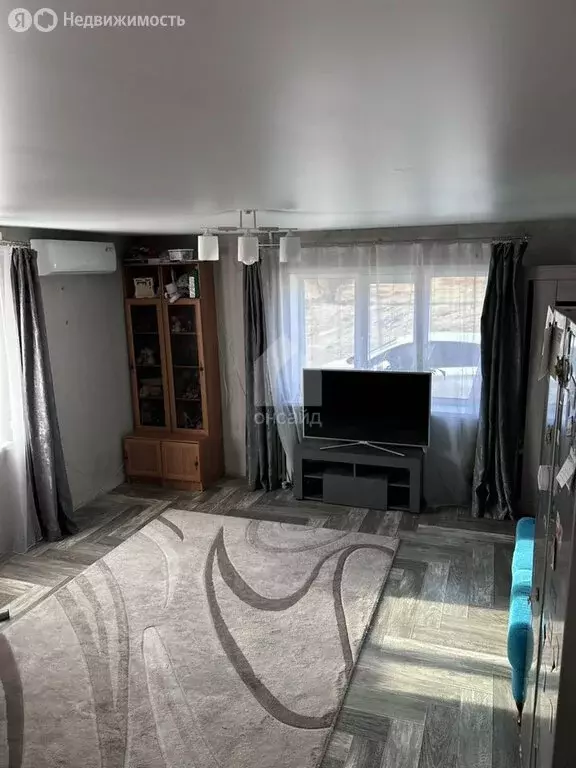 Дом в село Сотниково, квартал Зелёная Поляна (206.7 м) - Фото 1