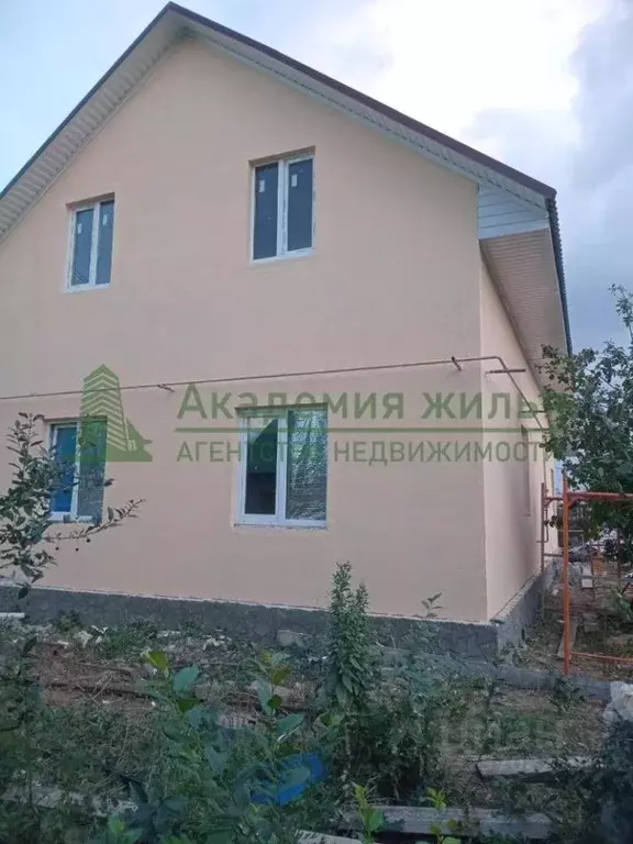 Дом в Саратовская область, Энгельсский район, Красноярское ... - Фото 1