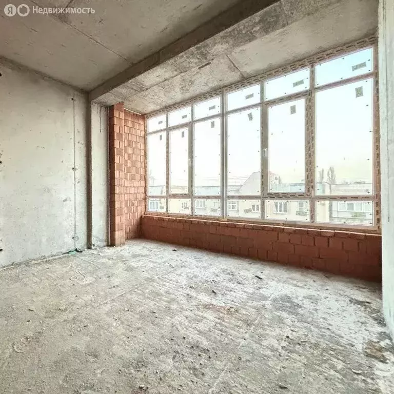 2-комнатная квартира: Владикавказ, улица Зураба Магкаева, 83А (68 м) - Фото 1