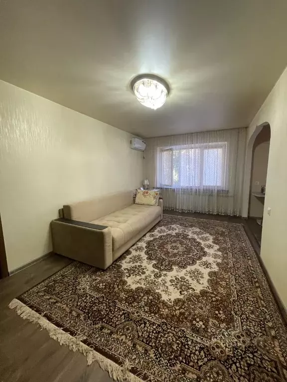 2-к кв. Волгоградская область, Волгоград просп. Канатчиков, 9 (43.0 м) - Фото 1