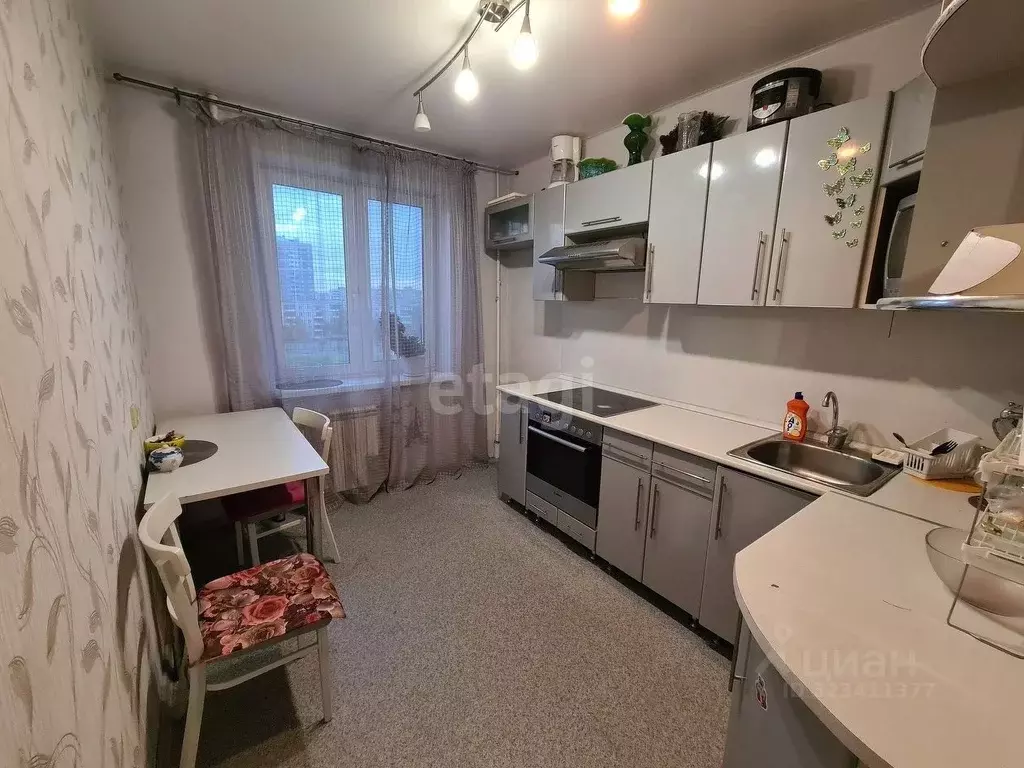 3-к кв. Курганская область, Курган Заозерный жилрайон, 3-й мкр, 15 ... - Фото 1