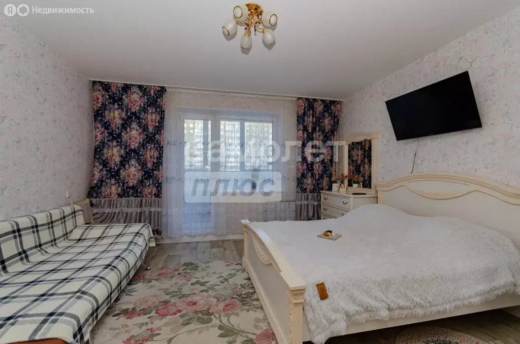 2-комнатная квартира: Челябинск, улица Мусы Джалиля, 15 (68 м) - Фото 1