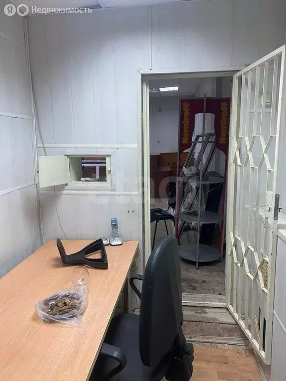 Помещение свободного назначения (305 м) - Фото 1