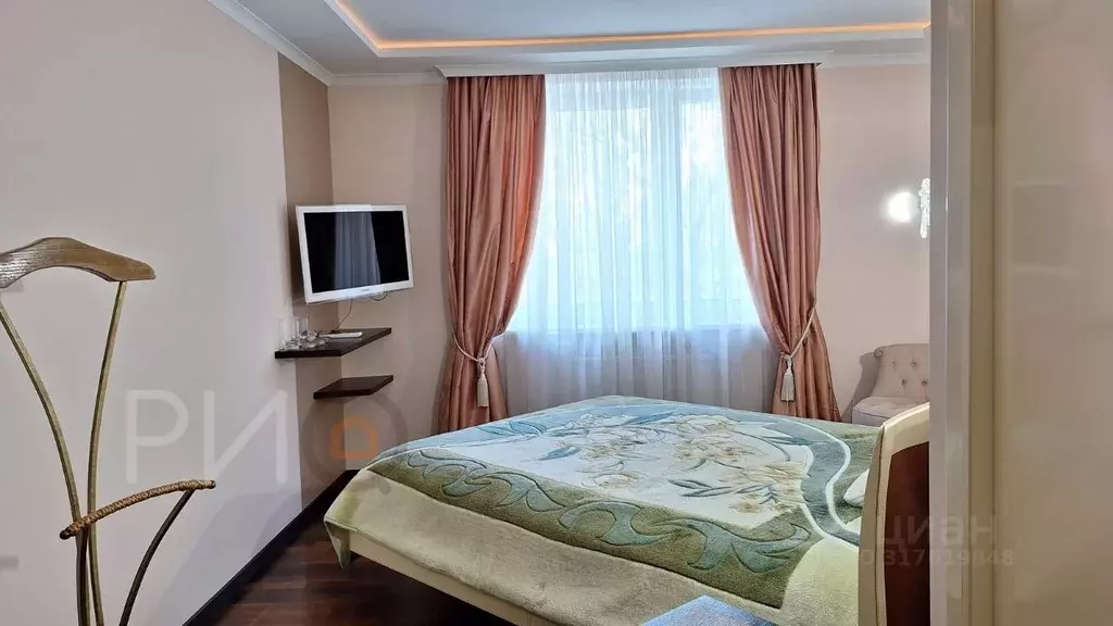 2-к кв. Севастополь ул. Косарева, 3 (54.0 м) - Фото 0