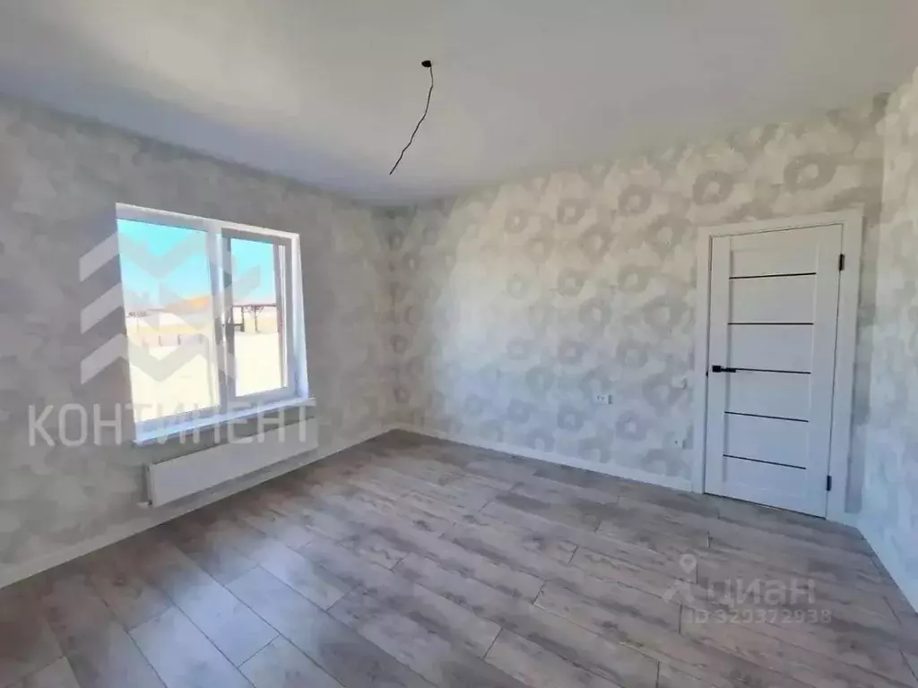 Дом в Крым, Сакский район, с. Уютное ул. Мира, 1 (103 м) - Фото 2
