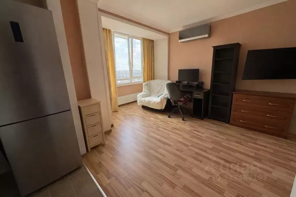 1-к кв. Крым, Симферополь ул. Лексина, 58 (36.9 м) - Фото 2