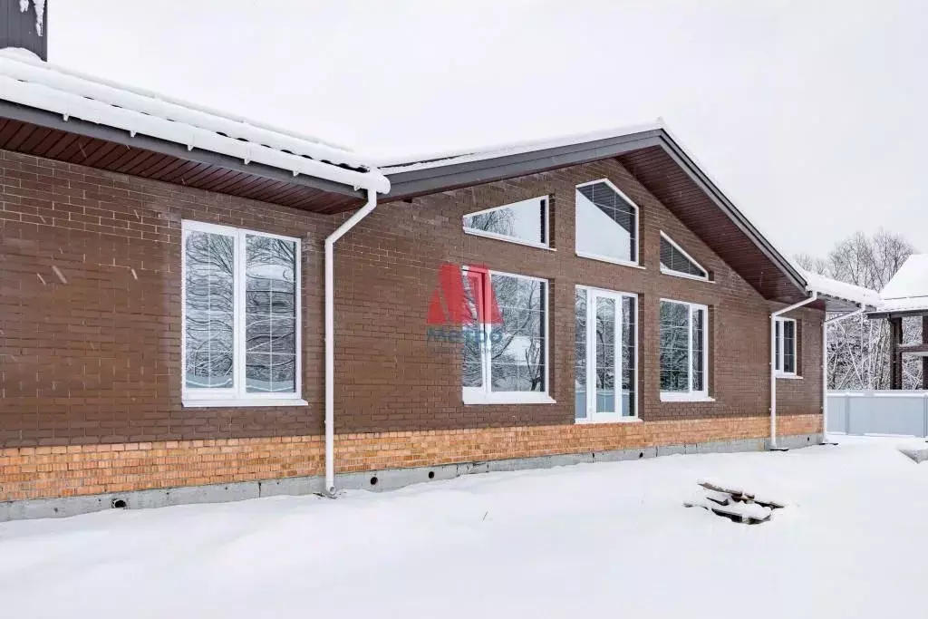 Дом в Ярославская область, Ярославский муниципальный округ, с. ... - Фото 2